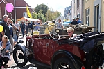 s2771_Errel2000_Mooi_weer_en_gezellig_druk_op_de_Oldtimerdag.jpg